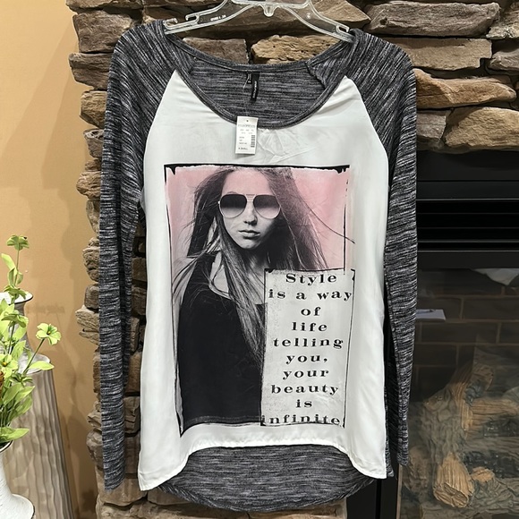 Maurices Tops - Long sleeve top